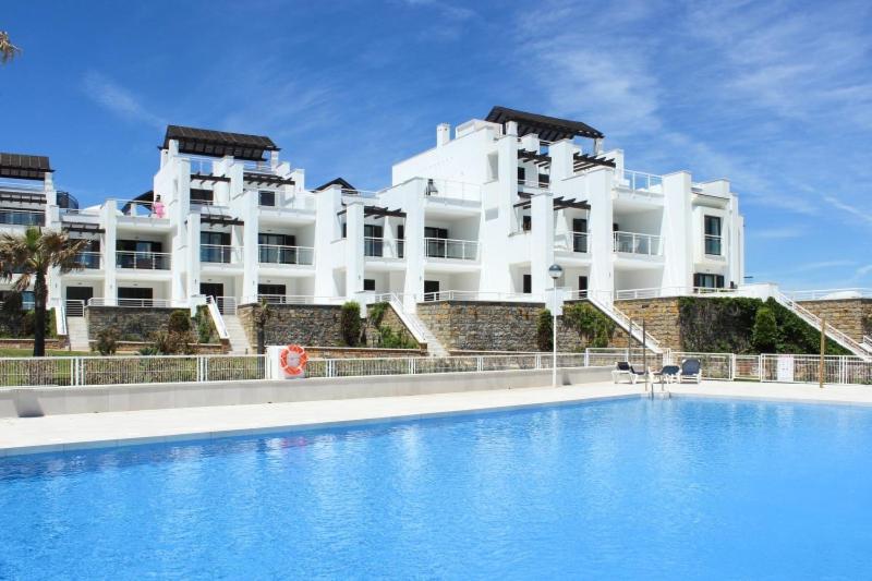 Casares Del Mar Luxury Apartments Penthouse With Beach Access Exterior foto